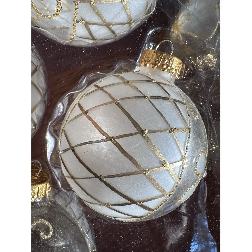 G&D lot ornaments